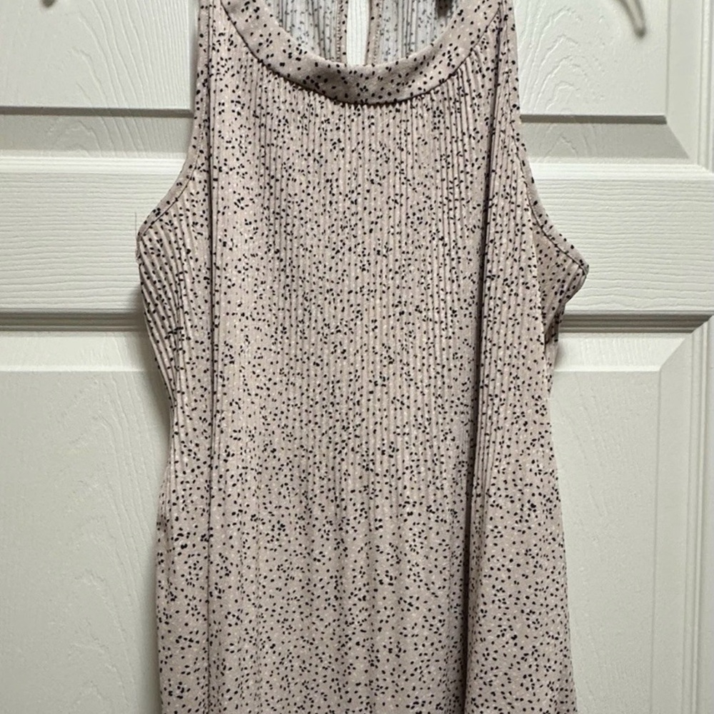 Adrianna Papell Gold Sleeveless Tank Top